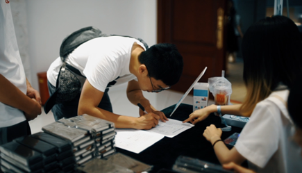 “倾听、交流、分享”2018J9九游会学院夏季校友会(图3)